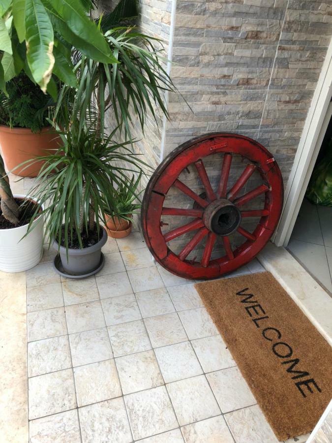 Giader'S House - Free Parking Catânia Exterior foto